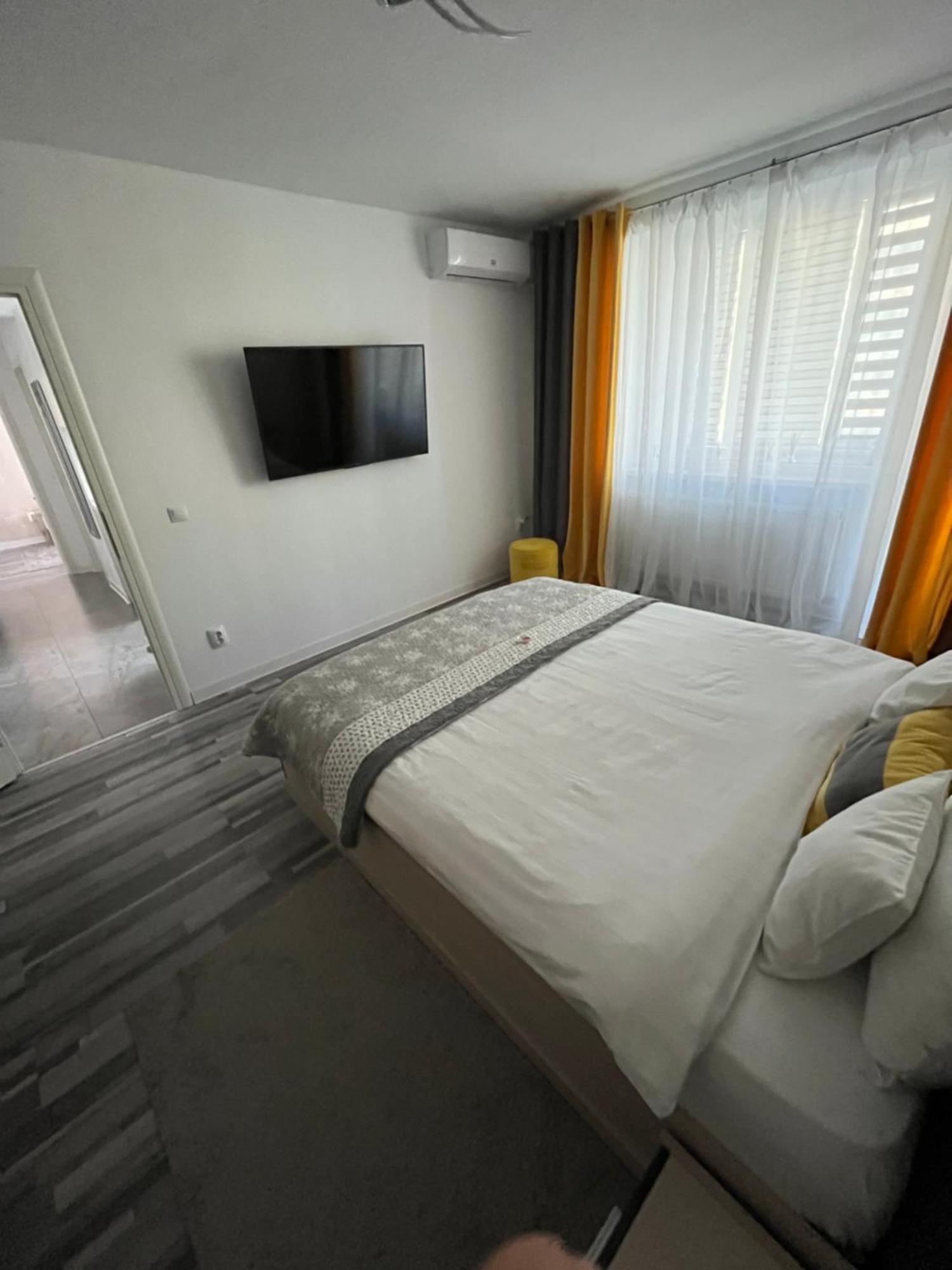 Luxury Apartment Sibiu Exterior photo